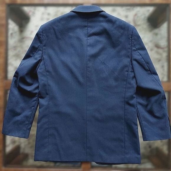 Pronto-Uomo navy pinstripe sport coat - Picture 2 of 10